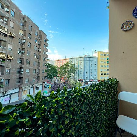 Rooms In Valencia Great Location In Shared Apartment Valência Exterior foto