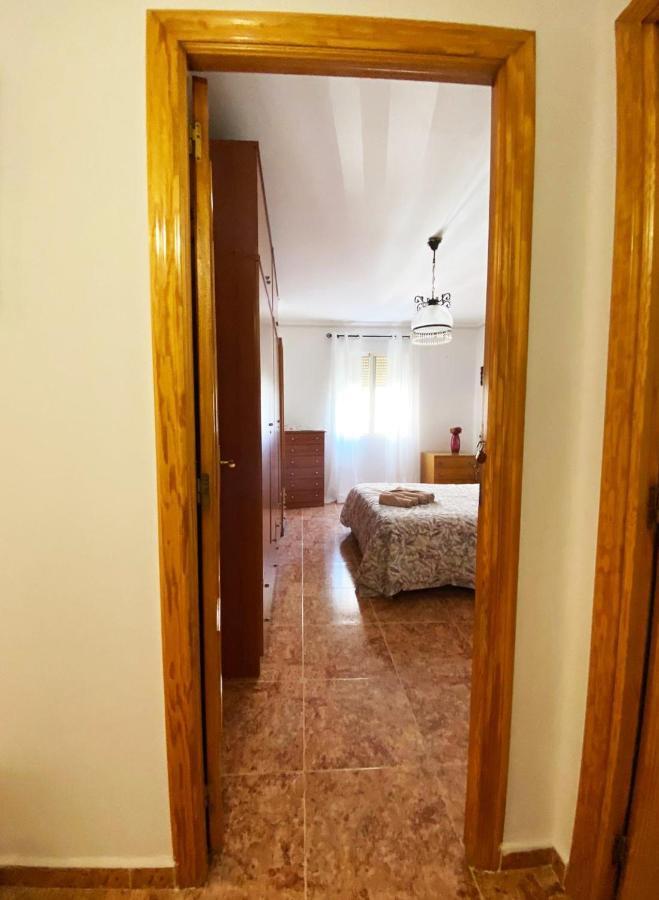 Rooms In Valencia Great Location In Shared Apartment Valência Exterior foto